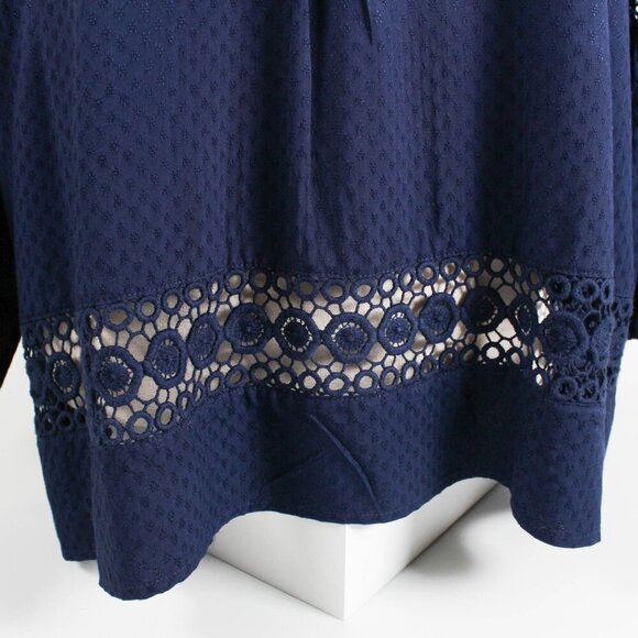 Crown & Ivy Petite Blue Lace Trim Blouse - Size PXL - Picture 2 of 9